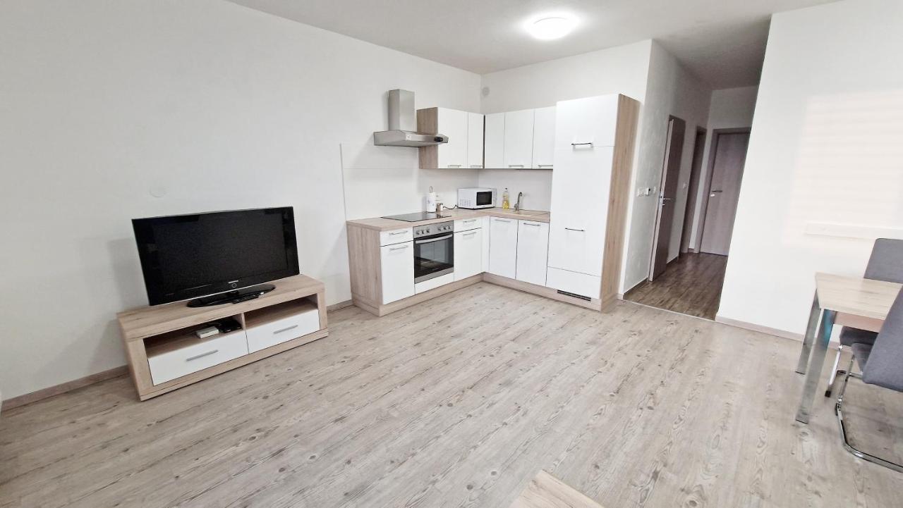 Apartmany Vinohrady Trenčín Buitenkant foto